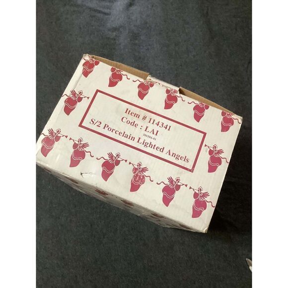 Vintage Lighted Set of 2 Porcelain Angels - Picture 4 of 8